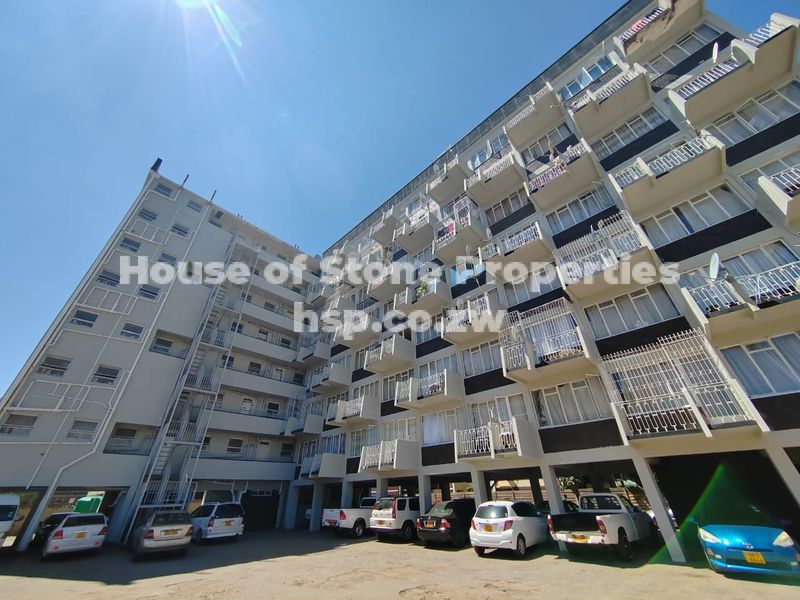 1 bedroom flat for sale in Harare CBD outskirts