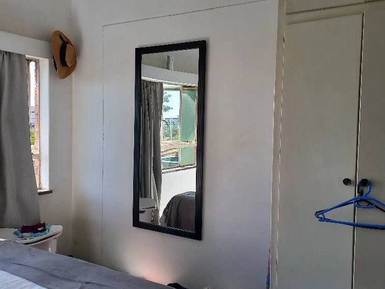 1 bedroom flat for sale in The Avenues