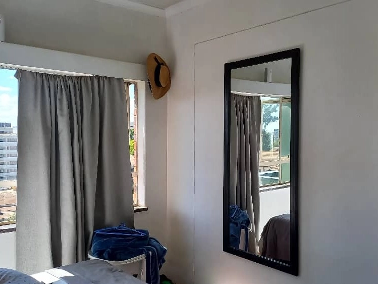 1 bedroom flat for sale in The Avenues