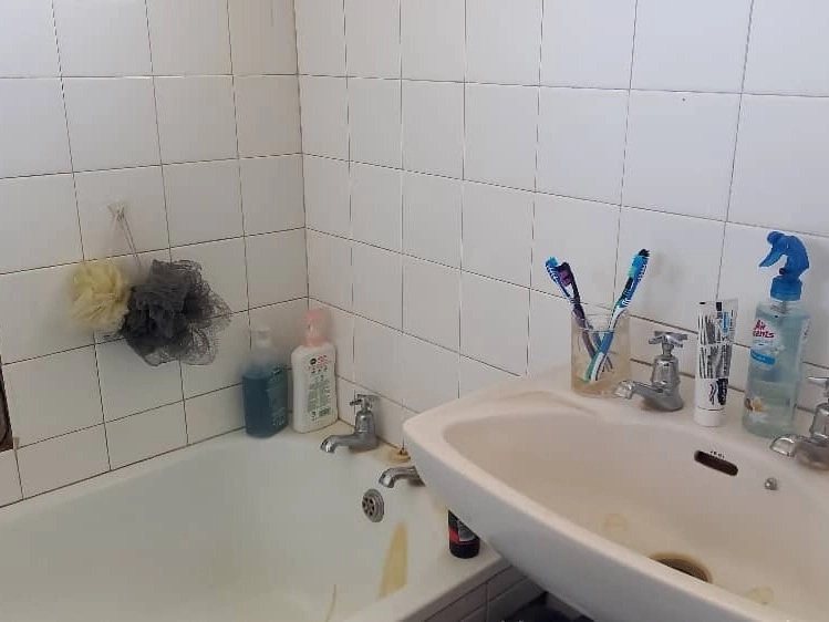 1 bedroom flat for sale in The Avenues