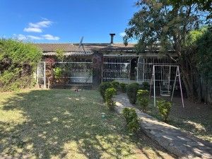2 bed garden flat for sale in Avonlea.