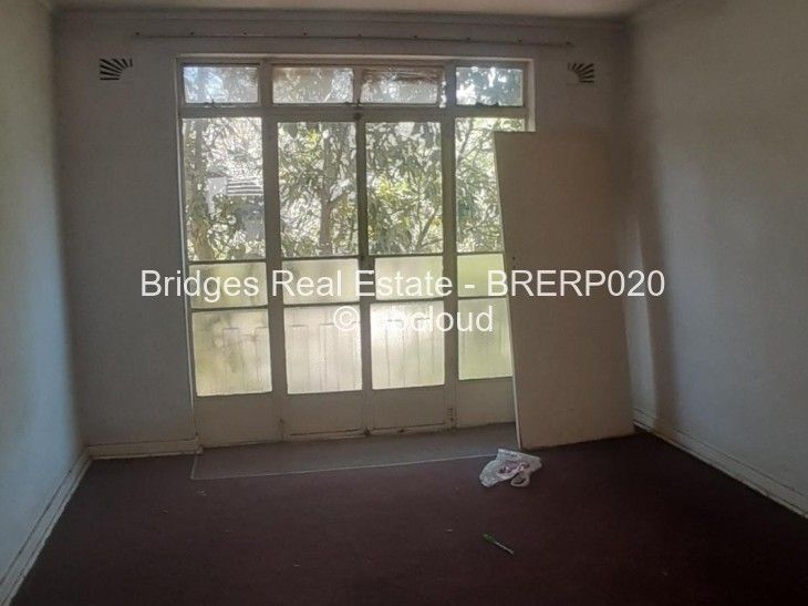2 bed garden flat for sale in Avonlea.