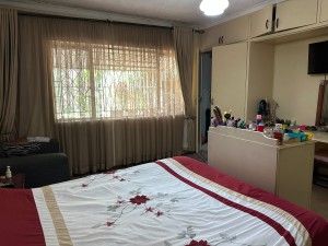 2 bed garden flat for sale in Avonlea.