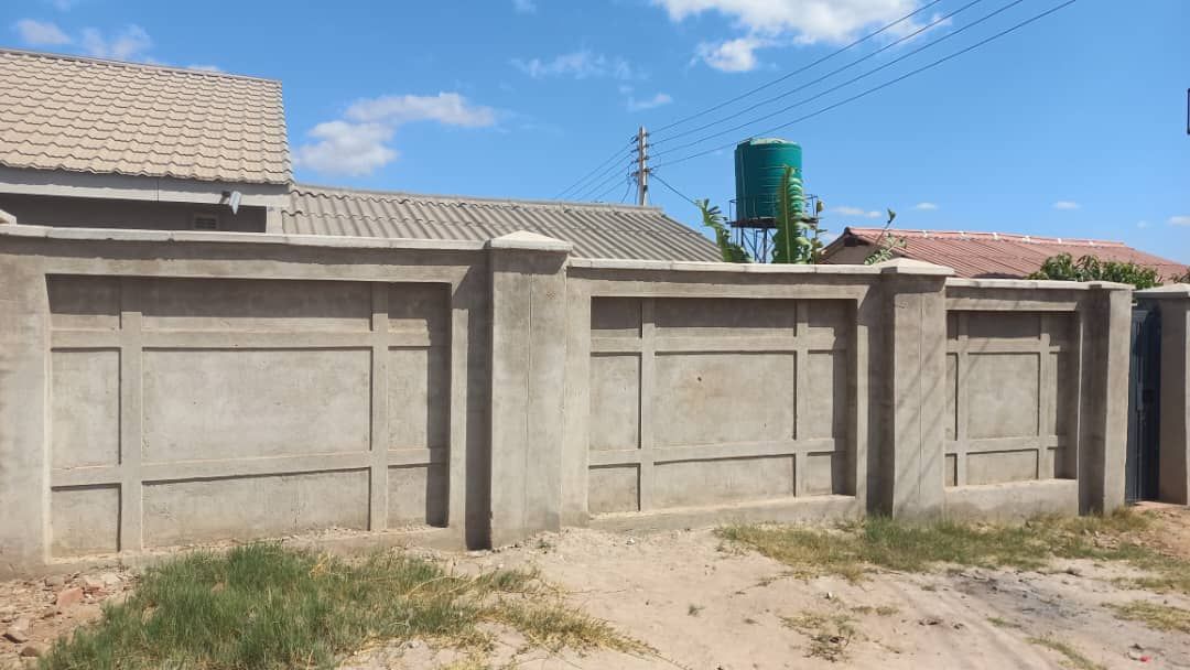 2 Bedroom Cottage for Rent in Budiriro 4 