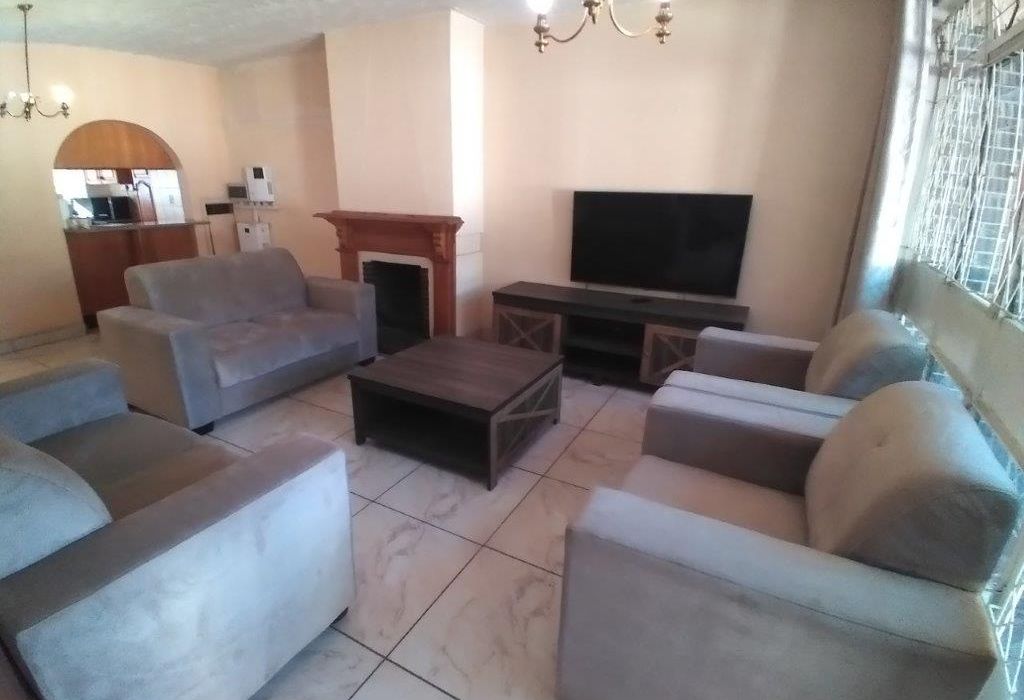 2 Bedroom Duplex Flat for Rent in Avondale 