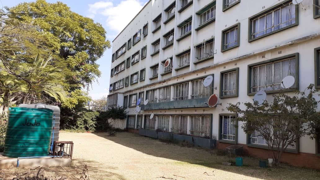 2  Bedroom Fat in the Avenues, Harare 