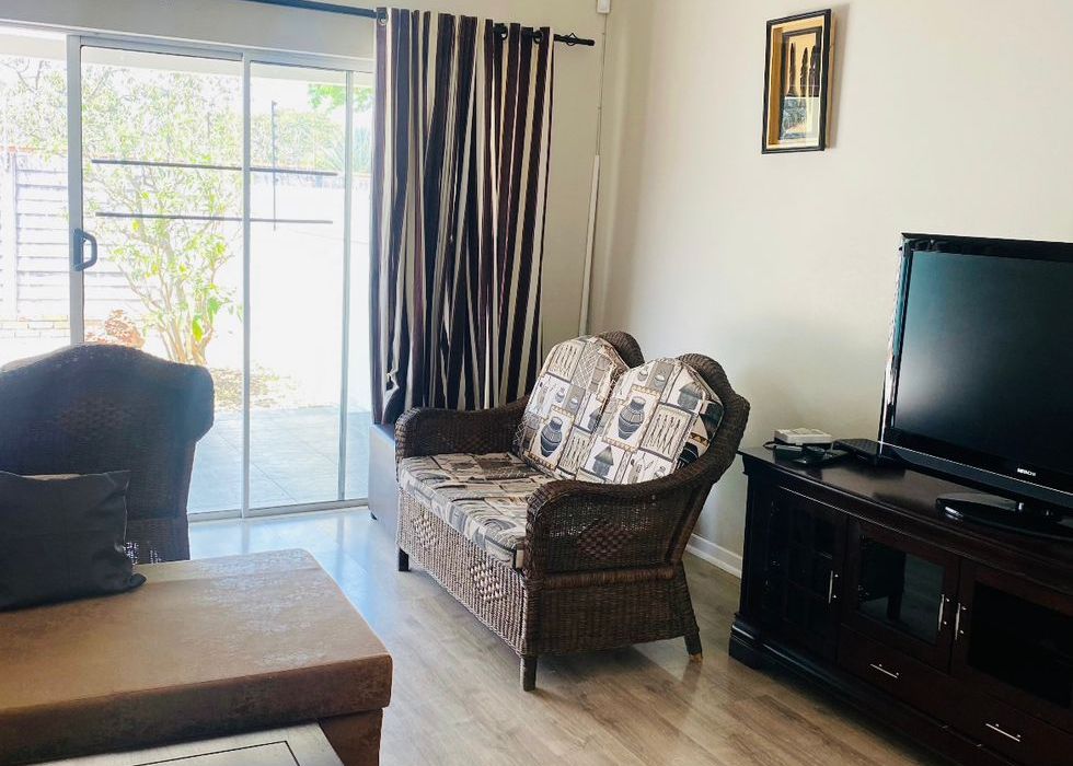 2 Bedroom House in Newlands for Rent 