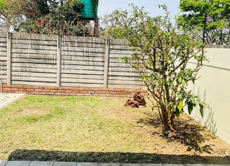 2 Bedroom House in Newlands for Rent 