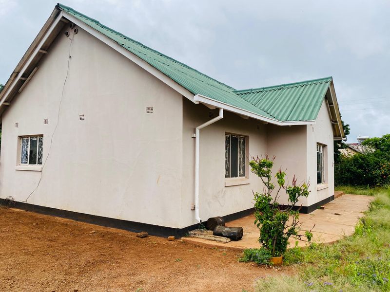 2 Bedroom House in Northend for sale 