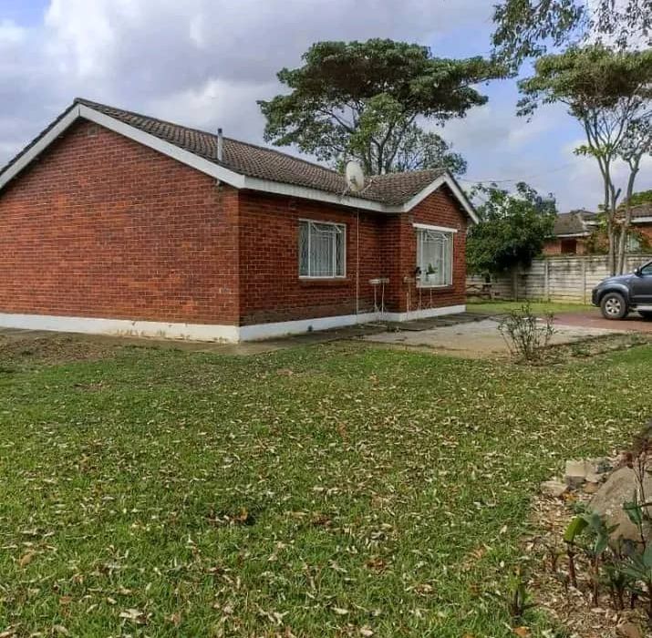 2 Bedroom House in Westgate Area D for Sale 
