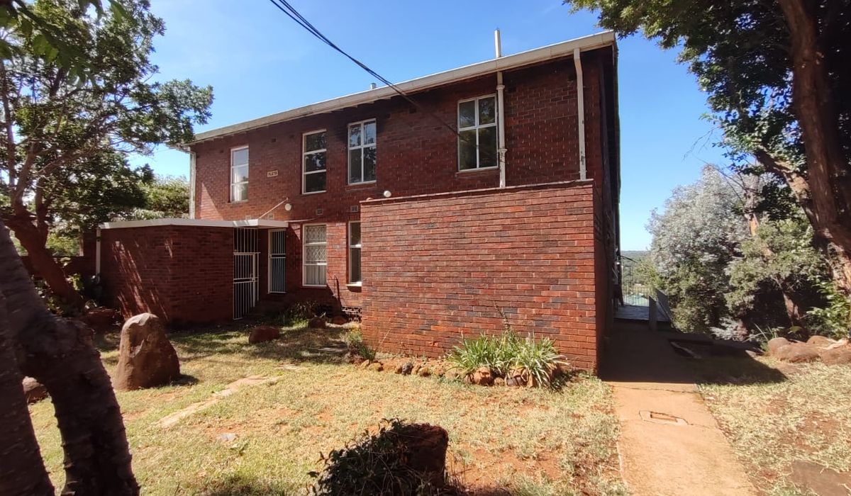2Bed/1Bath Garden Flat in Greystone Park, Harare 