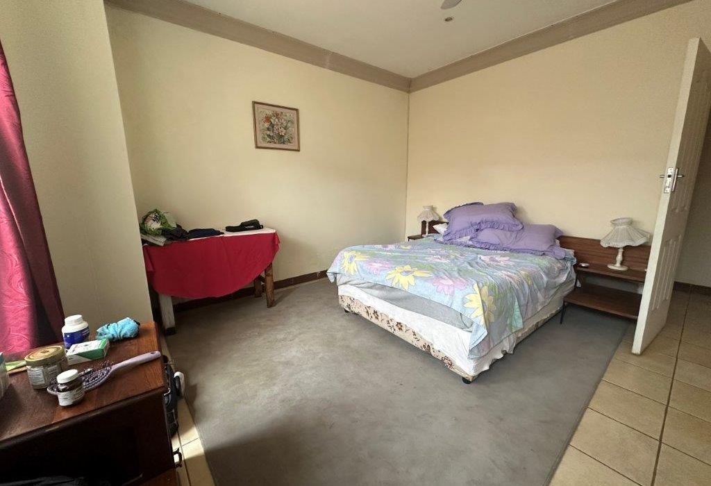 3 Bedroom Cluster for Sale in Pomona 