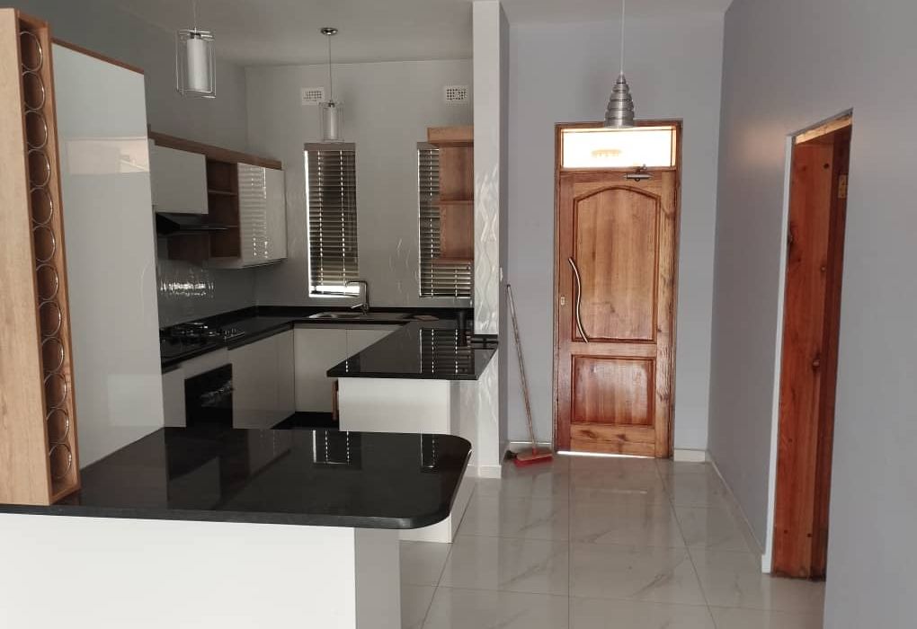 3 Bedroom Cluster House for Sale in Greendale 