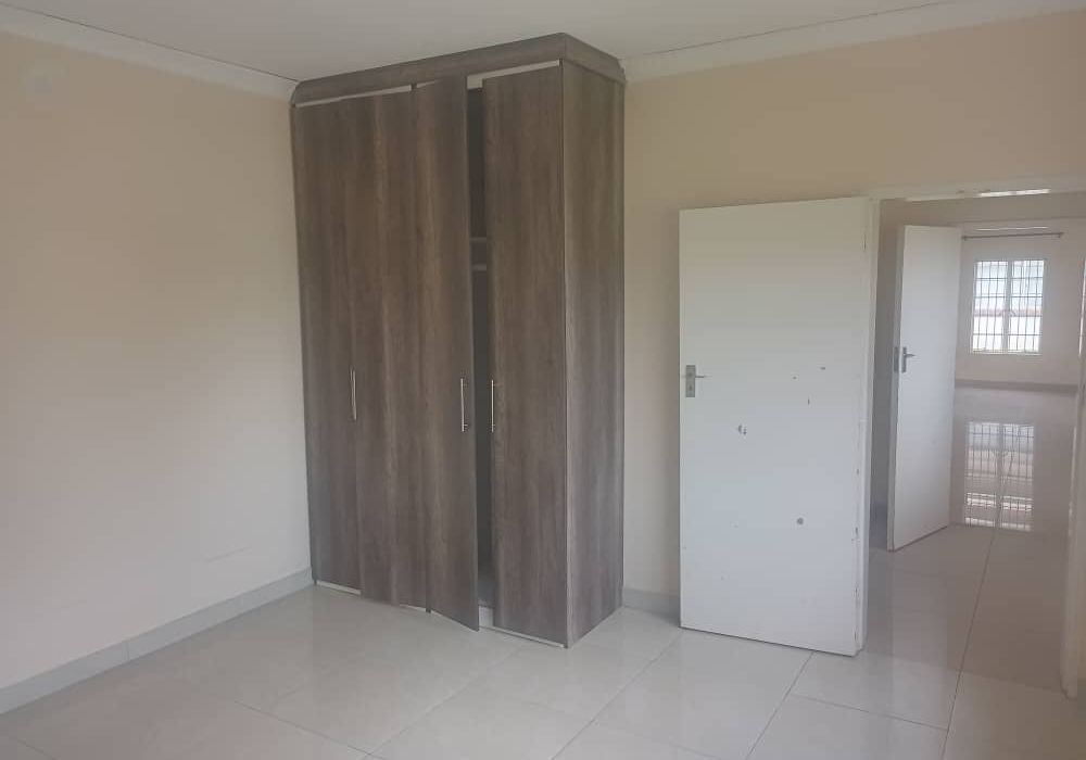 3 Bedroom Cluster House for Sale in Marlborough