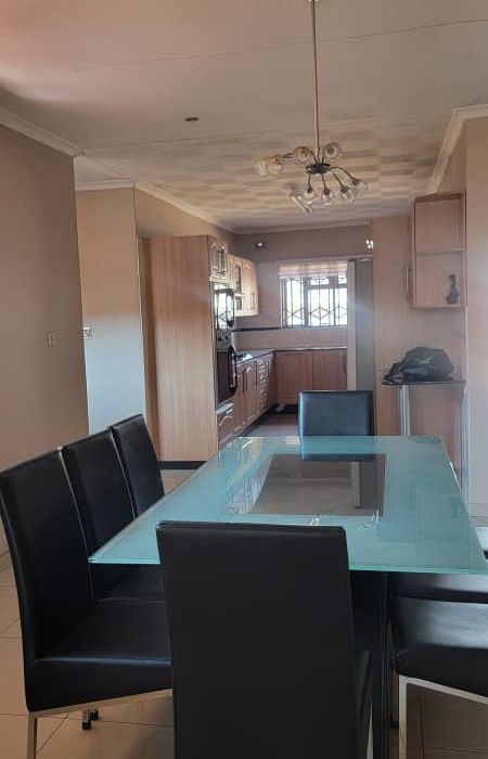3 Bedroom Cluster House in Westgate for Rent 