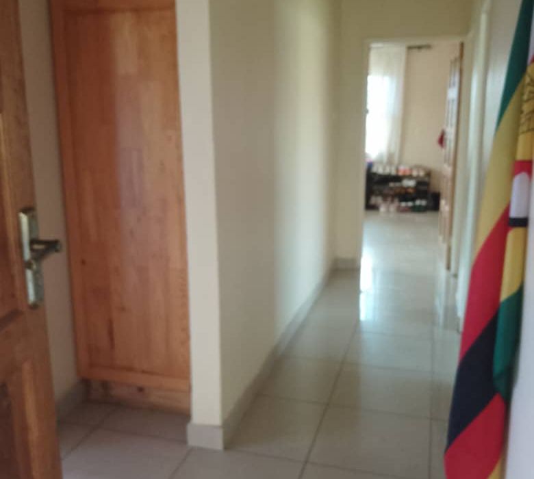 3 Bedroom Cottage for Rent in Ridgeview 