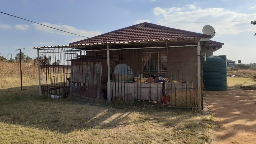 3 Bedroom Cottage for Sale in Manresa 