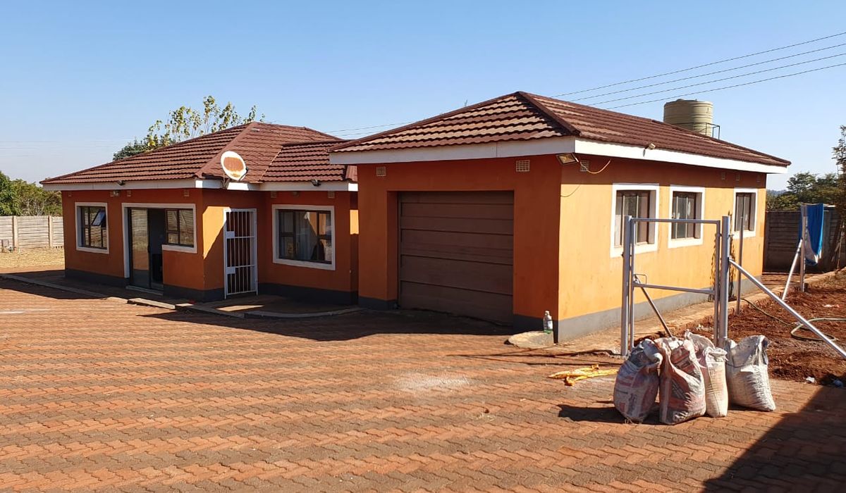 3 Bedroom Cottage in Gletwin for for Sale