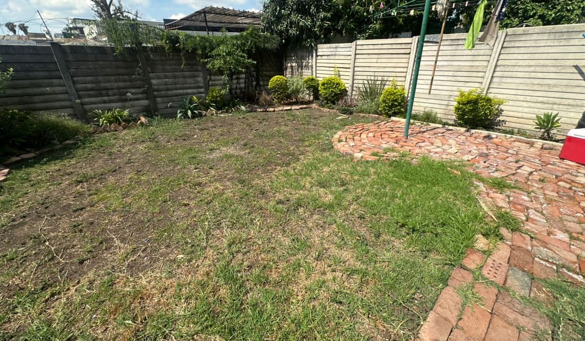 3 Bedroom Duplex Apartment for Sale in Avondale 