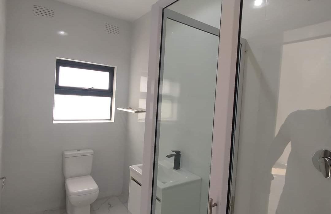 3 Bedroom Duplex Flat for Sale in Newlands 