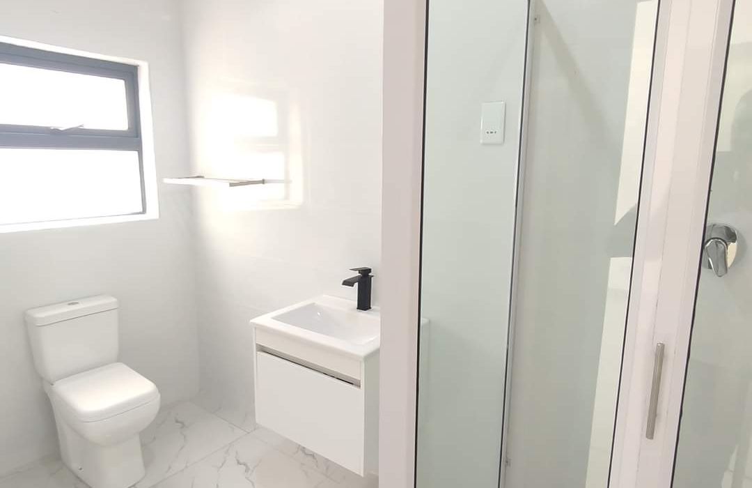 3 Bedroom Duplex Flat for Sale in Newlands 