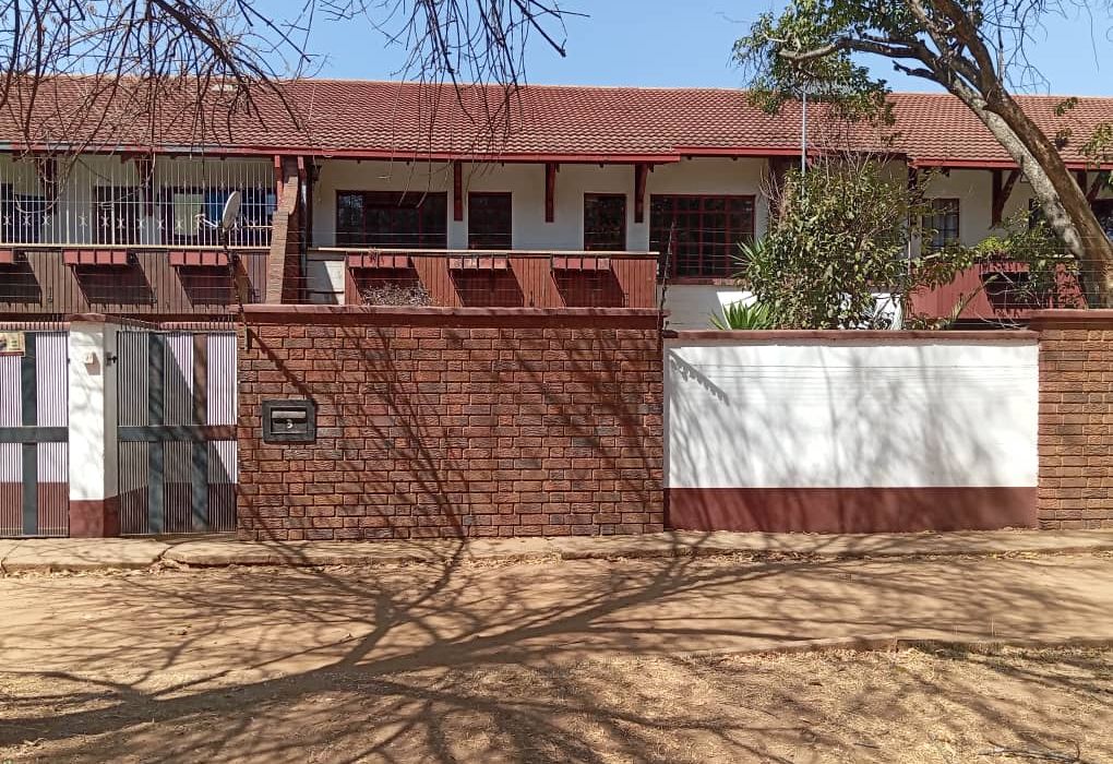 3 Bedroom Duplex Townhouse for Sale in The Avenues 
