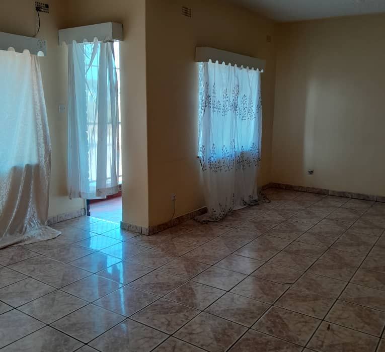 3 Bedroom Flat for Rent in Prospect 