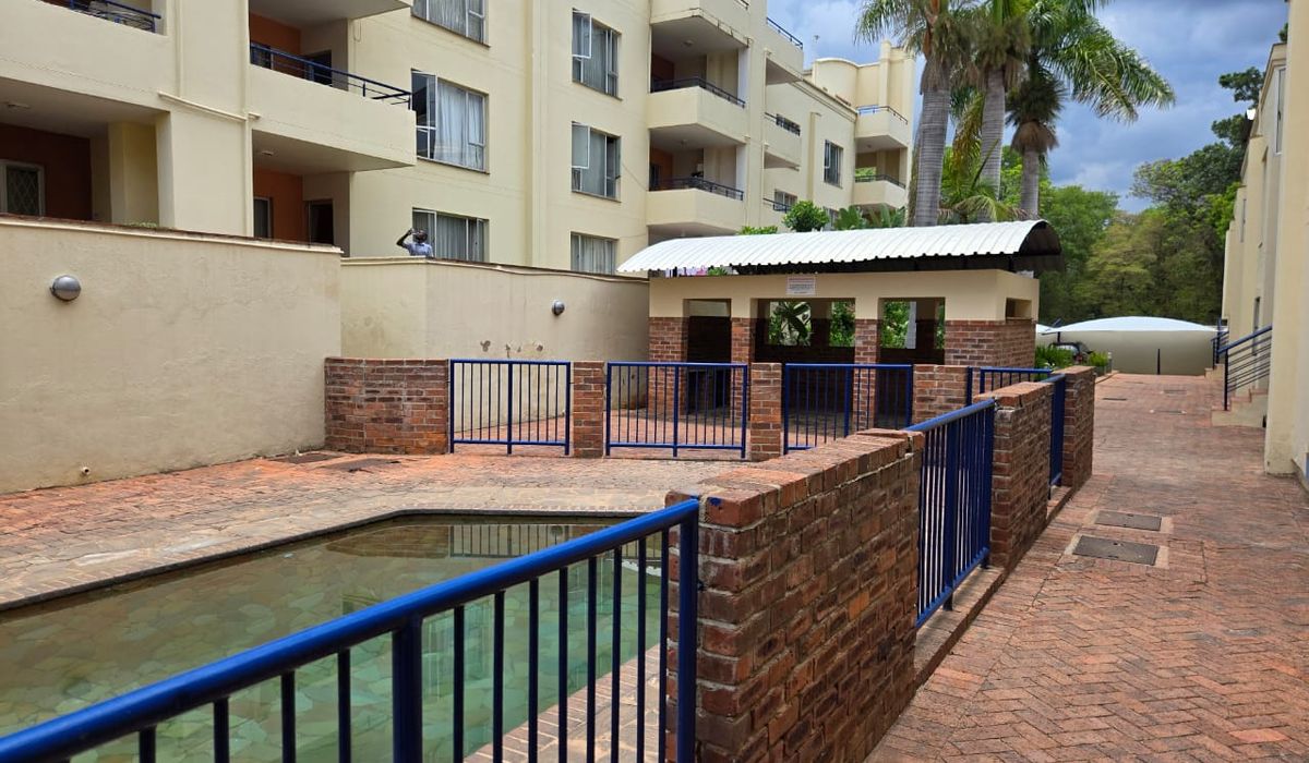 3 Bedroom Flat for Rent in Upper Avenues 