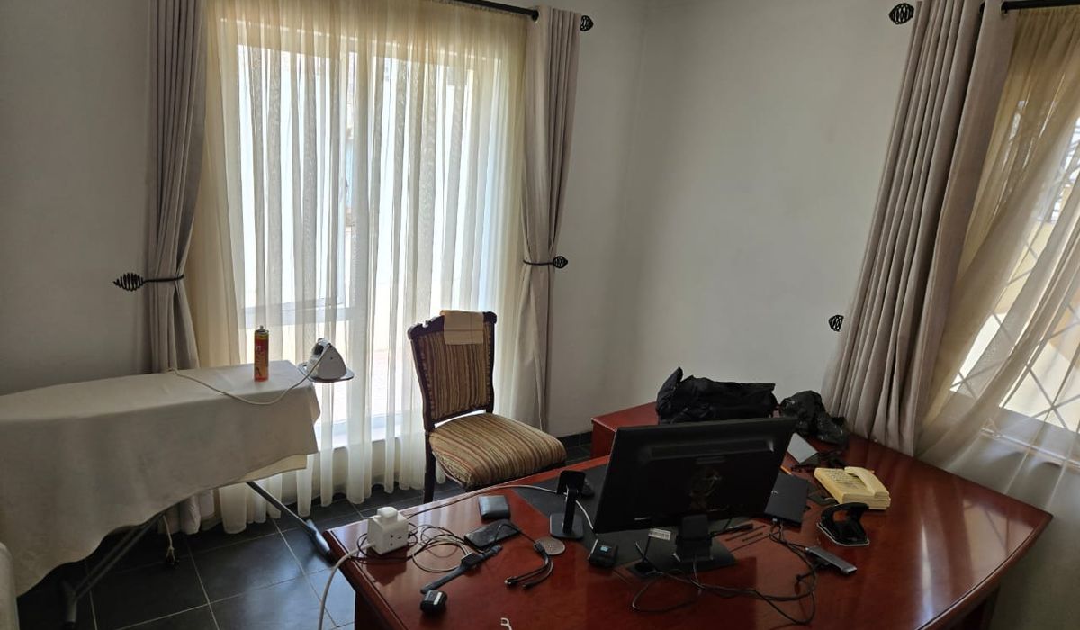 3 Bedroom Flat for Rent in Upper Avenues 