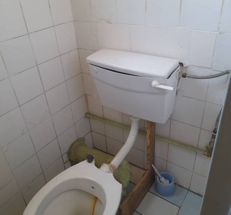 3 Bedroom Flat for Sale in Prospect, Waterfalls 