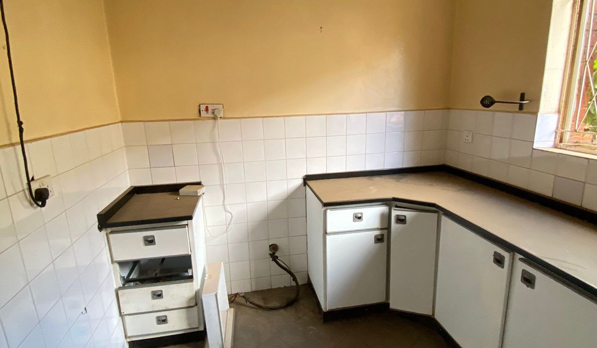 3 Bedroom Flat in Civic Centre, Marlborough for Rent 