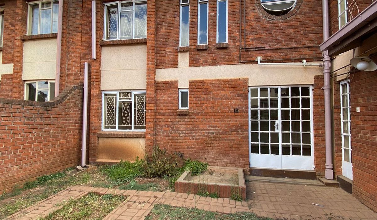 3 Bedroom Flat in Civic Centre, Marlborough for Rent 