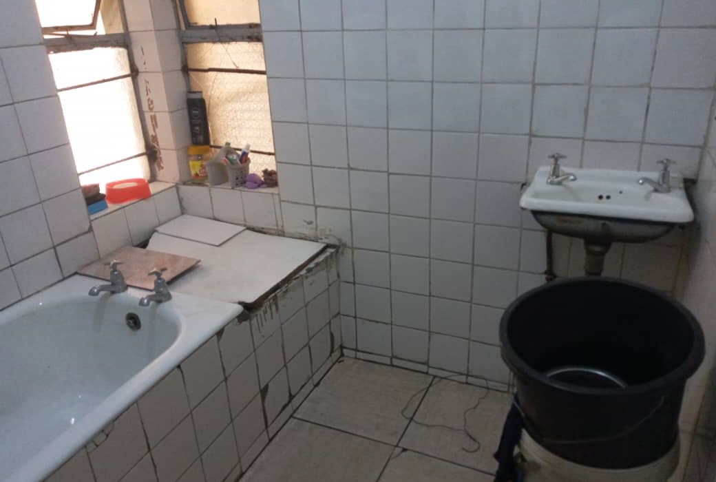 3 Bedroom Flat In Eastlea for Sale 