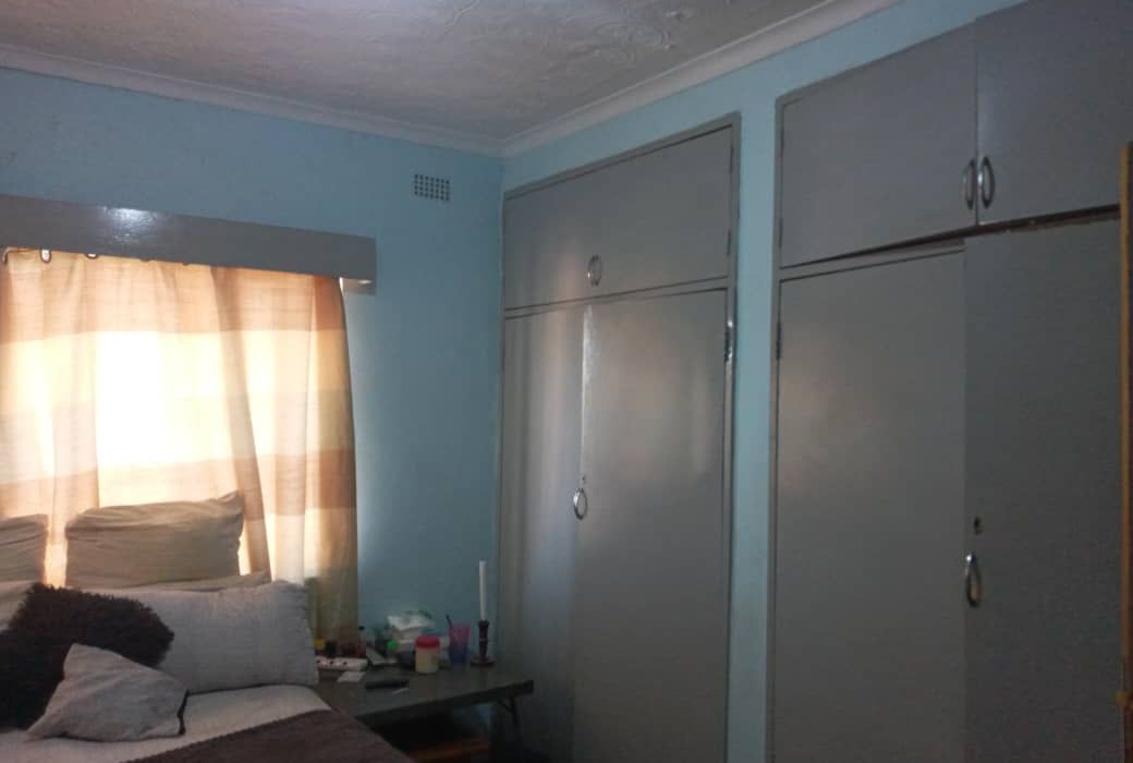 3 Bedroom Flat In Eastlea for Sale 