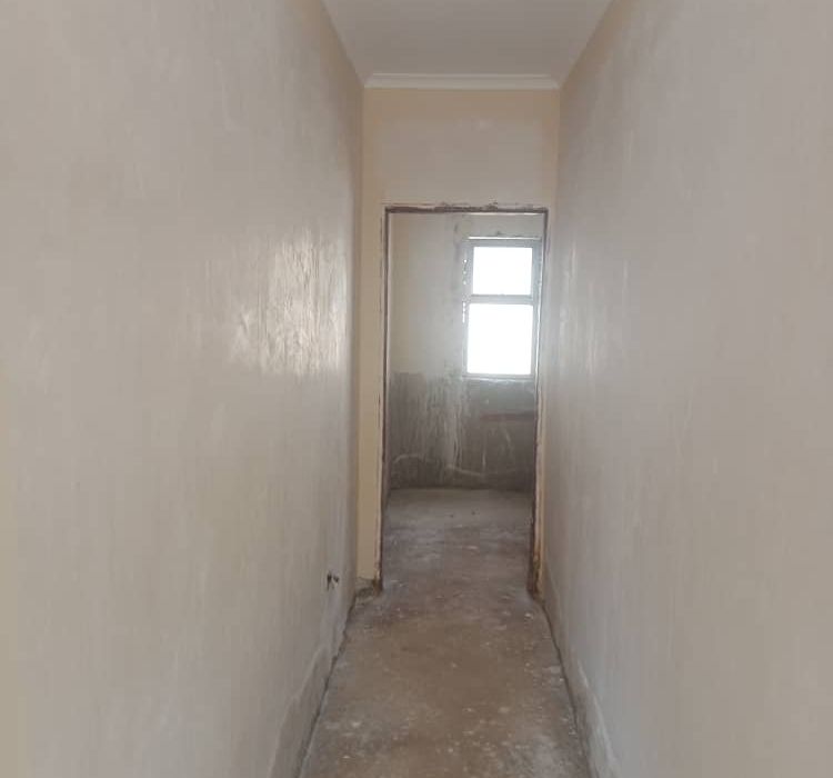 3 Bedroom Garden Flat for Sale in Marlborough
