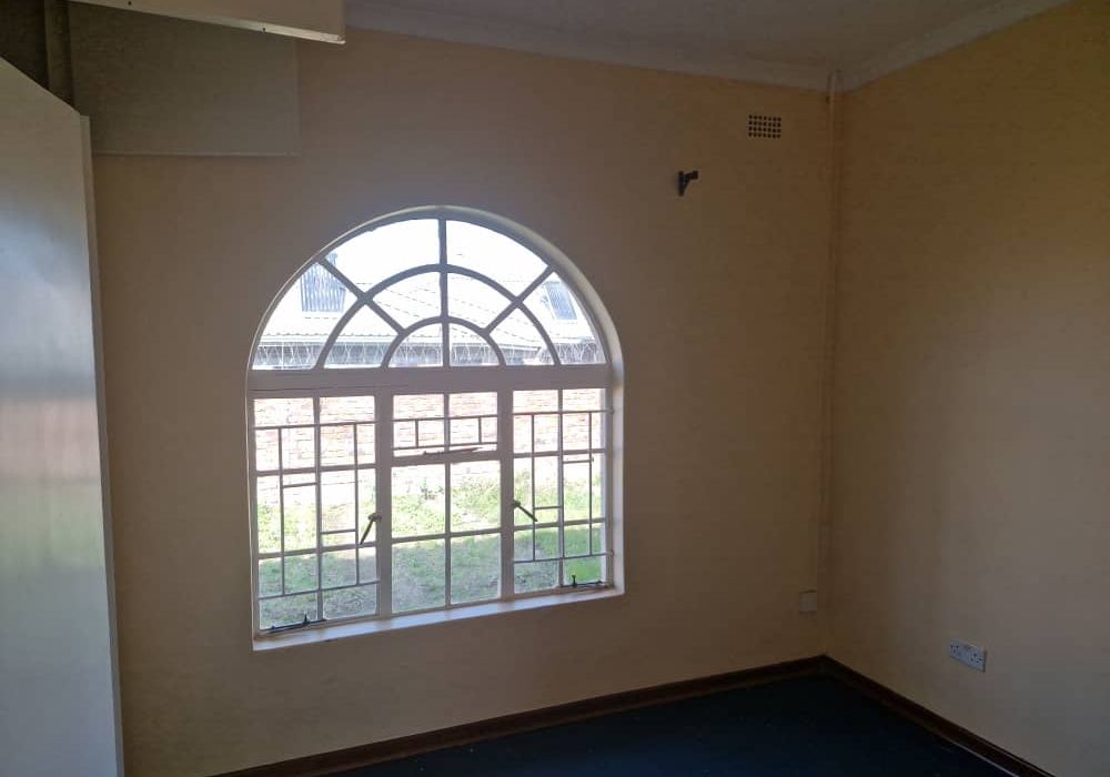 3 Bedroom Garden Flat for Sale in Meyrick Park 