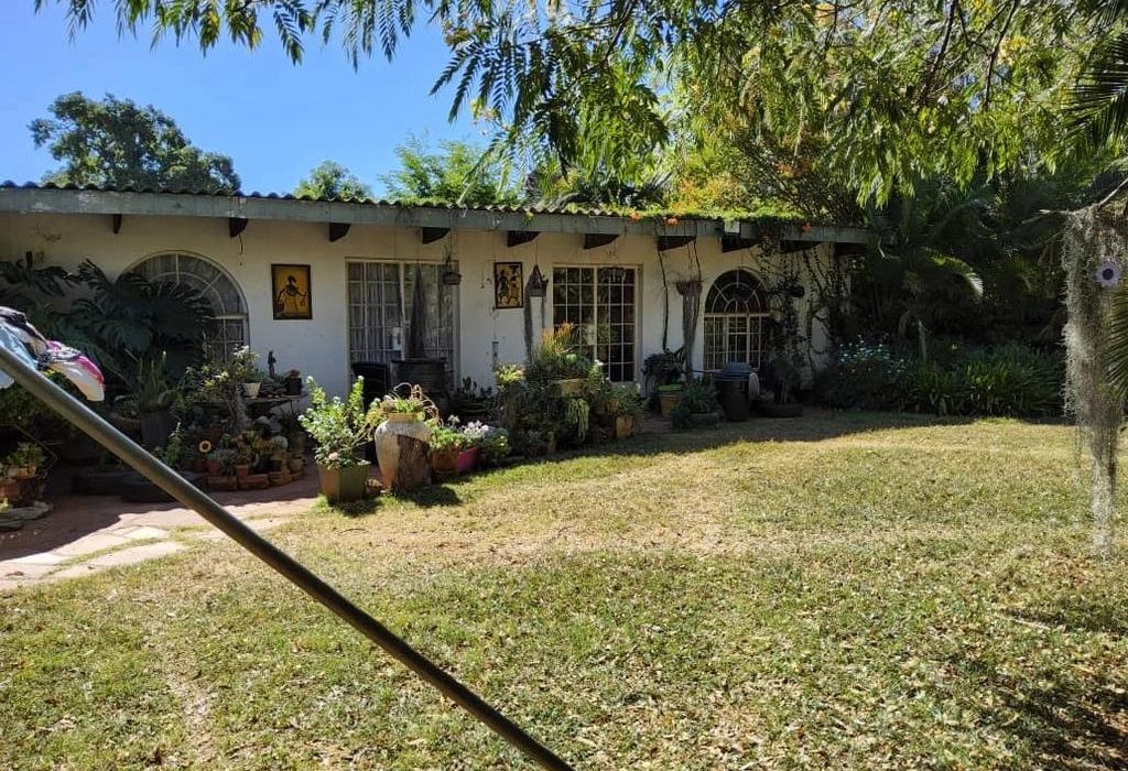 3 bedroom home in Highlands