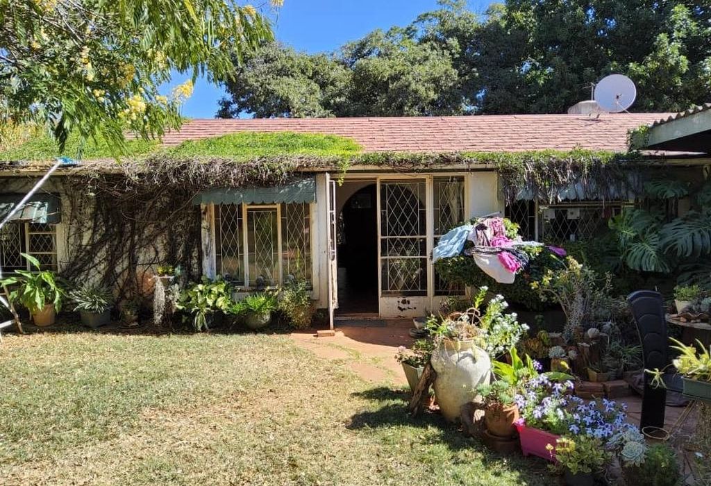 3 bedroom home in Highlands
