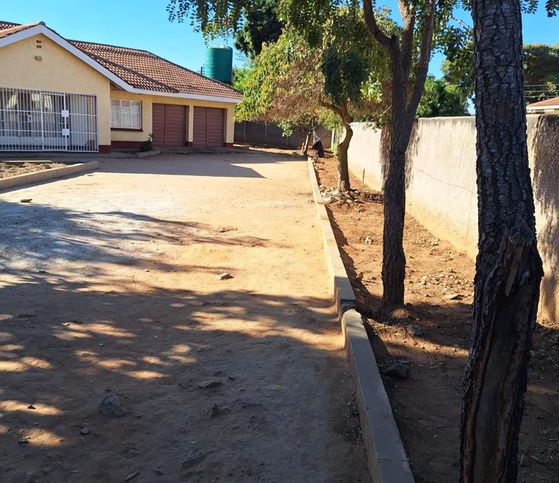 3 Bedroom House for Sale along the Kwekwe Highway