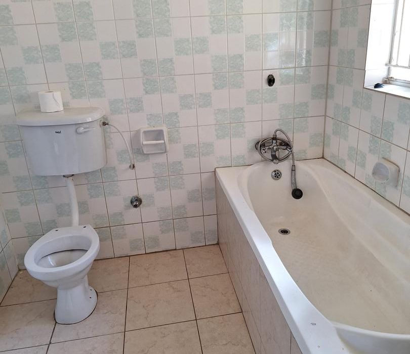 3 Bedroom House for Sale along the Kwekwe Highway