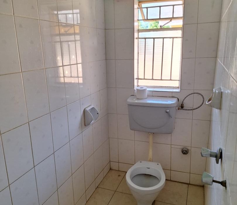 3 Bedroom House for Sale along the Kwekwe Highway