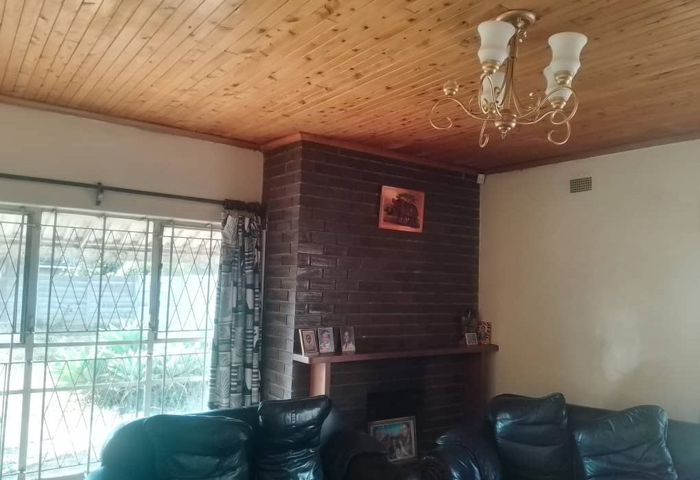 3 Bedroom House for Sale in Avondale