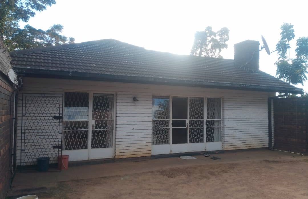 3 Bedroom House for Sale in Avondale