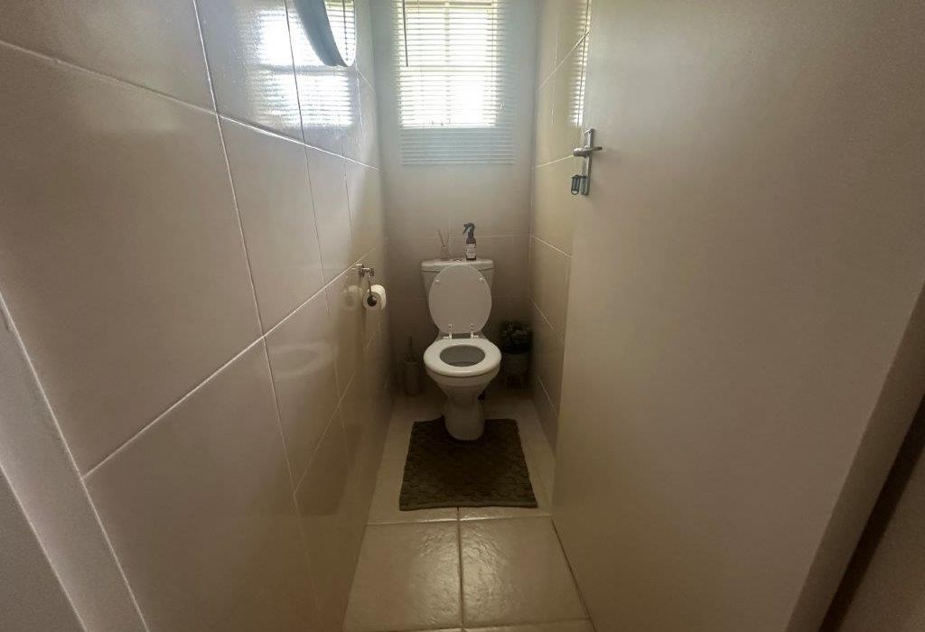 3 Bedroom House for Sale in Avondale West 