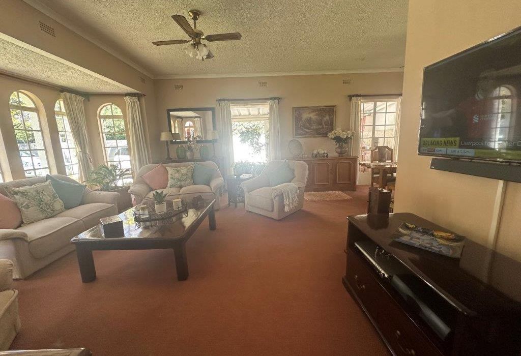 3 Bedroom House for Sale in Avondale West 