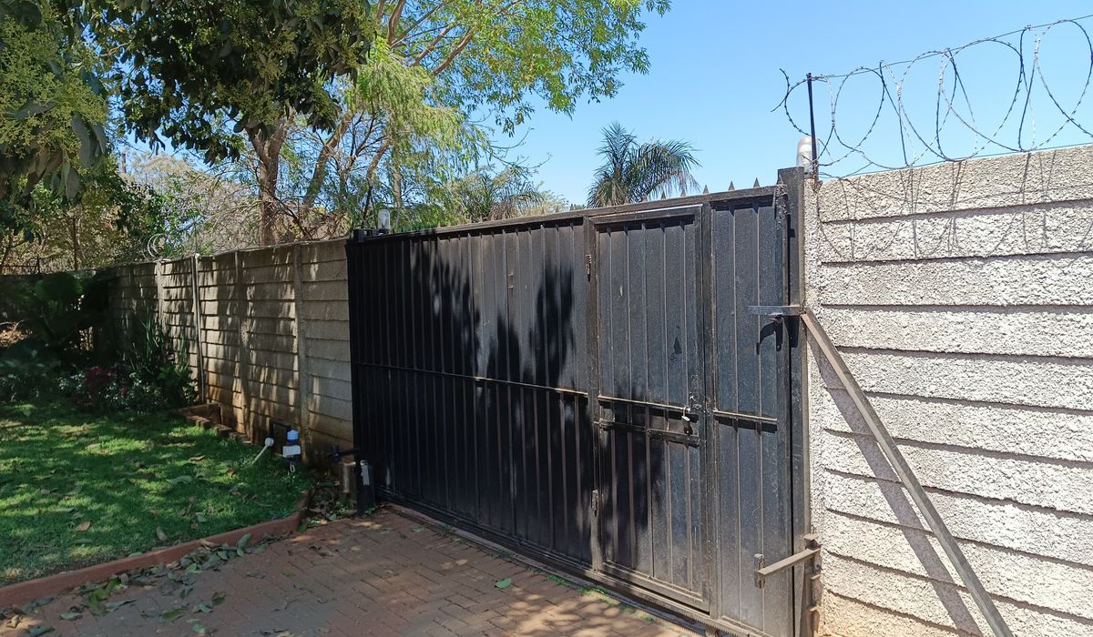 3 Bedroom House for Sale in Belvedere 