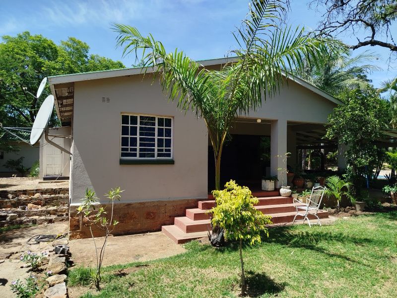 3 Bedroom House for Sale in Burnside