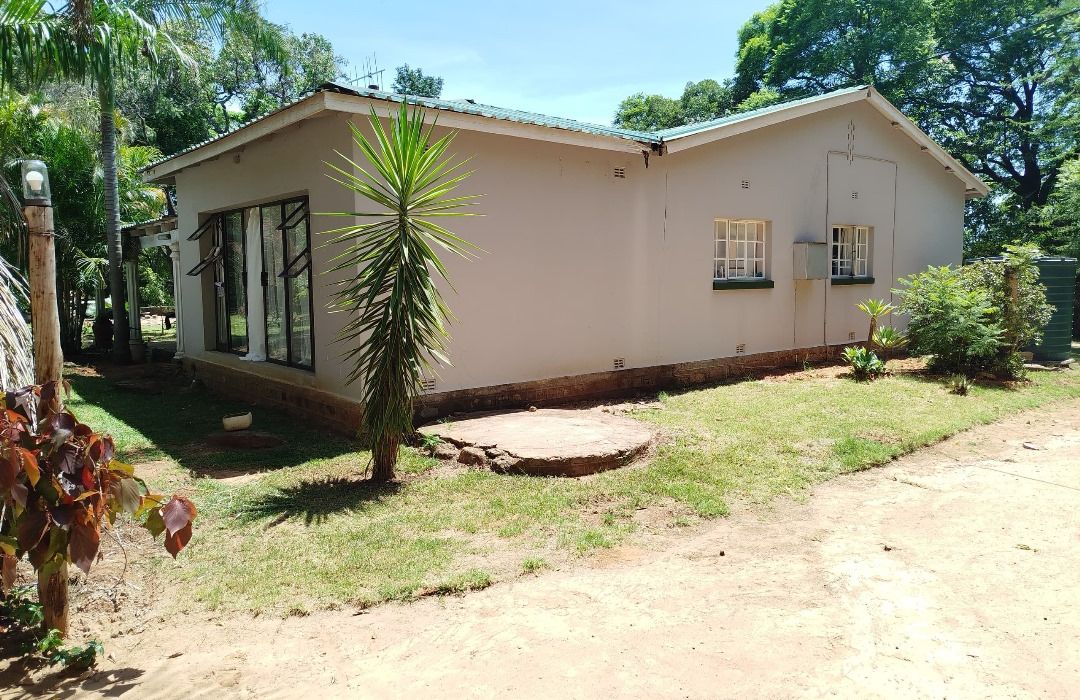3 Bedroom House for Sale in Burnside