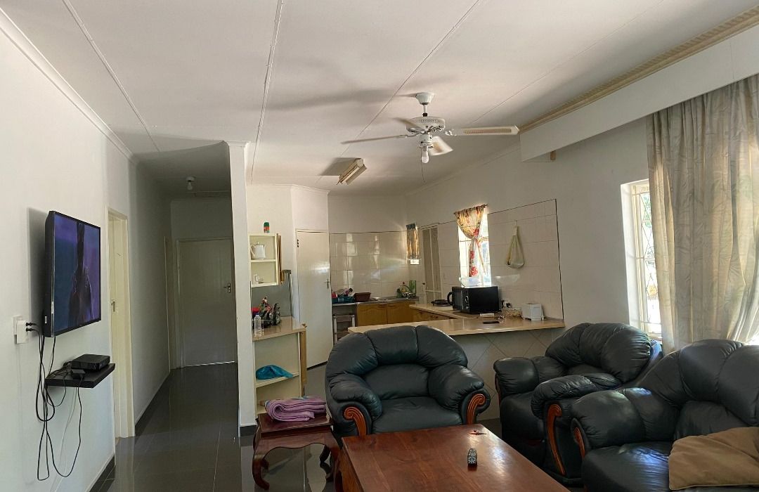 3 Bedroom House for Sale in Burnside