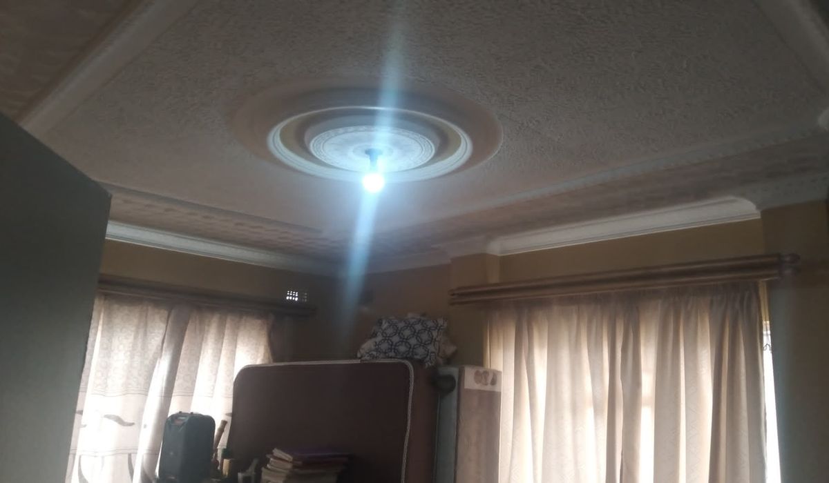 3 bedroom house for sale in Chitungwiza 